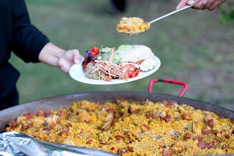 wedding dinner with spanish paella